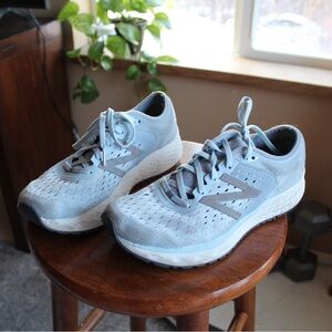 New balance Running shoes Sz 8